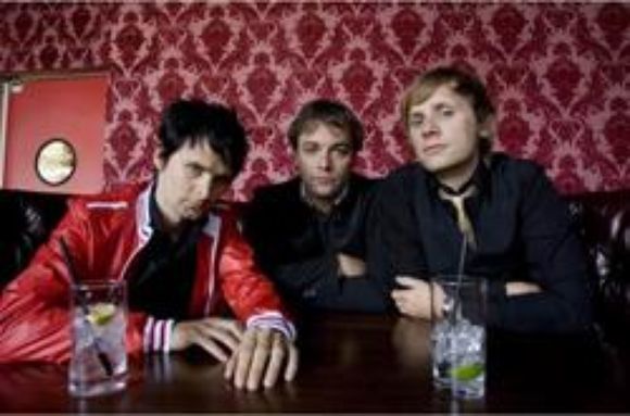 Группу Muse назвали исполнителем лучшего кавера