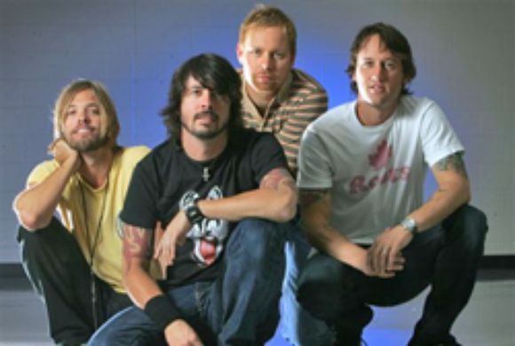 Foo Fighters выложили свой новый альбом в сеть