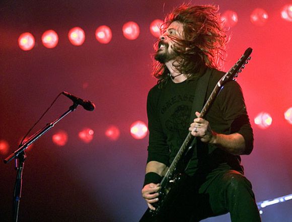 Foo Fighters стали группой №1 в США благодаря альбому 'Wasting Light' 