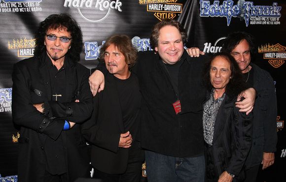 Тони Айомми (Tony Iommi) опроверг слухи о воссоединении Black Sabbath