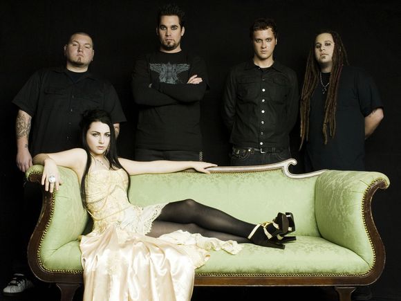 Evanescence возвращаються! Видео нового сингла!
