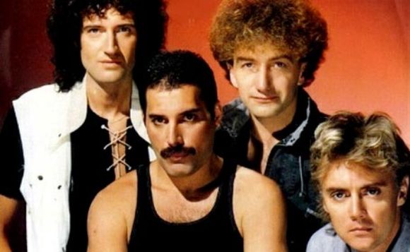Queen объявили о выпуске нового альбома